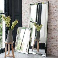 Leaner Accent Mirror  HOMZY  LM-01